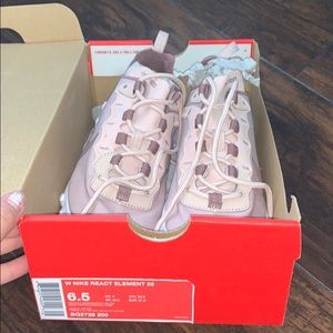 Women’s React Element 55